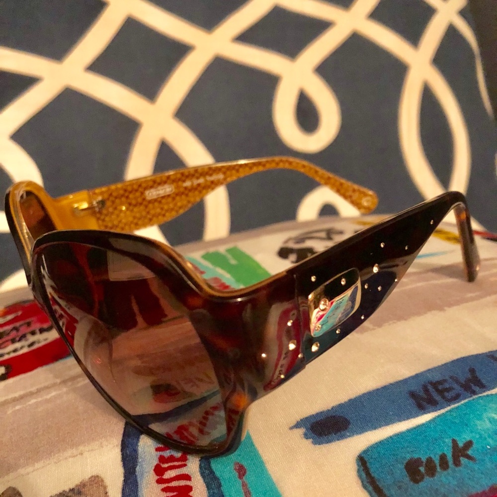 COACH MIMI Sunglasses -like new